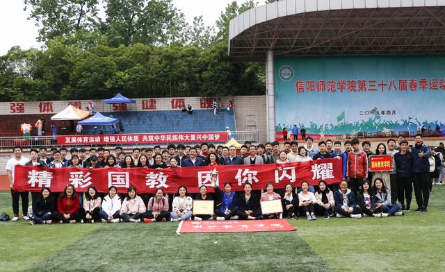 1大合照.jpg 1大合照.jpg
